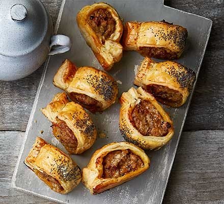 Caramelised onion & thyme sausage rolls