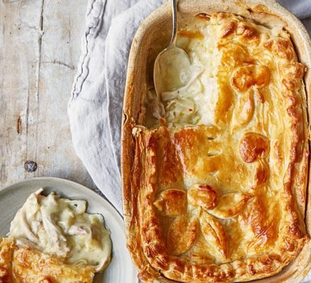 Rooster, leek & cider pie